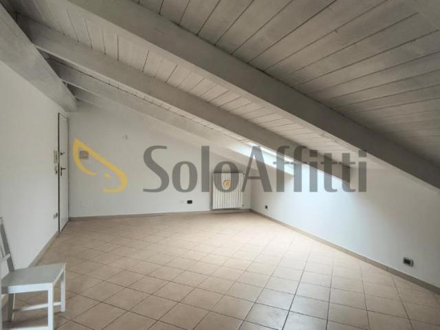 Appartamento BILOCALE in affitto a Coazze To