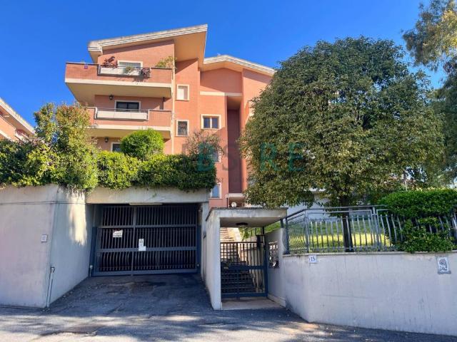 Appartamento BILOCALE in affitto a Roma Rm