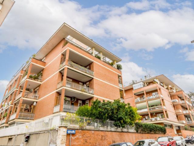 Appartamento BILOCALE in affitto a Roma Rm