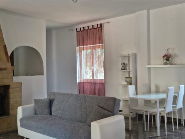 Appartamento BILOCALE in affitto a Roma Rm