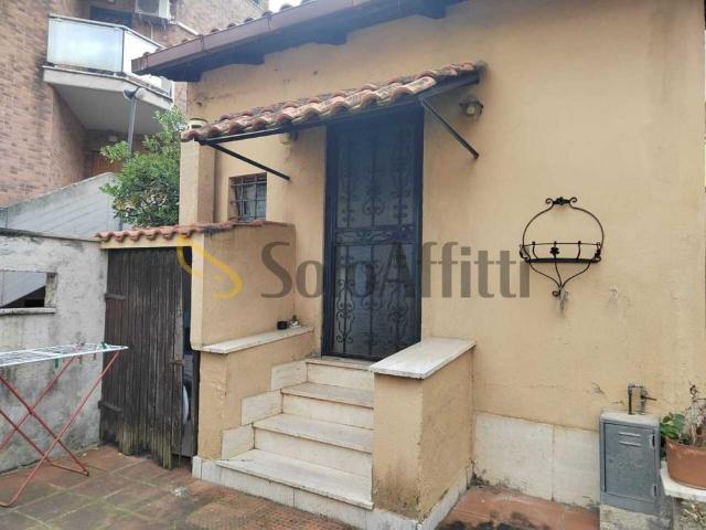 Appartamento BILOCALE in affitto a Torre spineto Rm