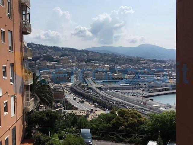 Appartamento Bilocale in affitto in Via Gaetano Barbareschi 205, Genova