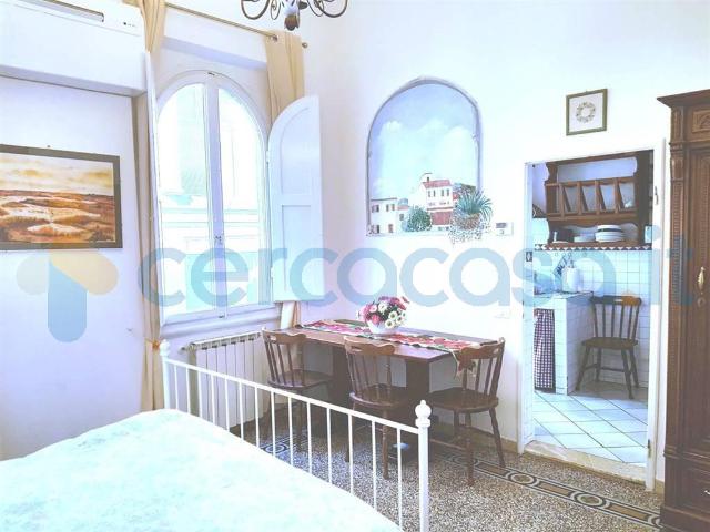 Appartamento Bilocale in affitto in Via Dei Leoni, Firenze