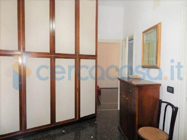 Appartamento Bilocale in affitto in Via Del Commercio 12, Genova