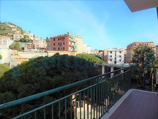 Appartamento Bilocale in affitto in Via Del Commercio 12, Genova