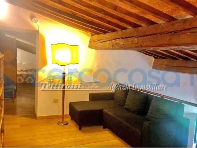 Appartamento Bilocale in affitto in Via Del Ronco, Firenze
