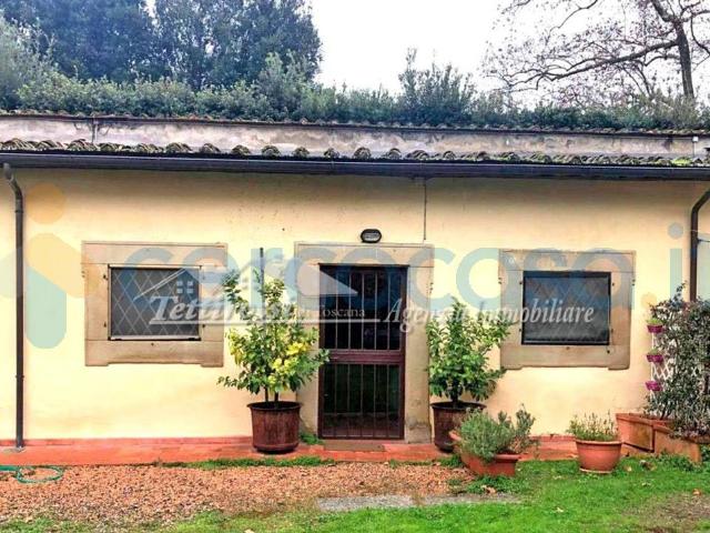 Appartamento Bilocale in affitto in Via Del Ronco, Firenze