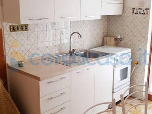 Appartamento Bilocale in affitto in Via Miramare, Cogoleto