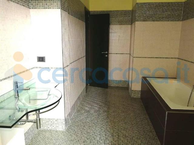 Appartamento Bilocale in affitto in Via San Donato 82/bis, Torino