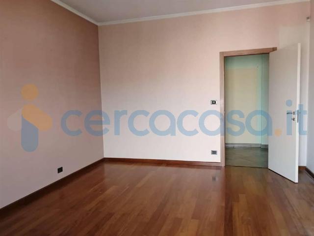 Appartamento Bilocale in affitto in Via San Donato 82/bis, Torino