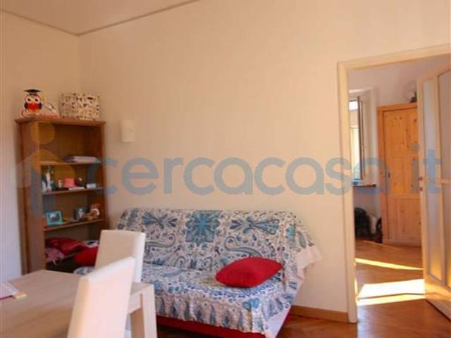 Appartamento Bilocale in affitto in Via Volta, Milano