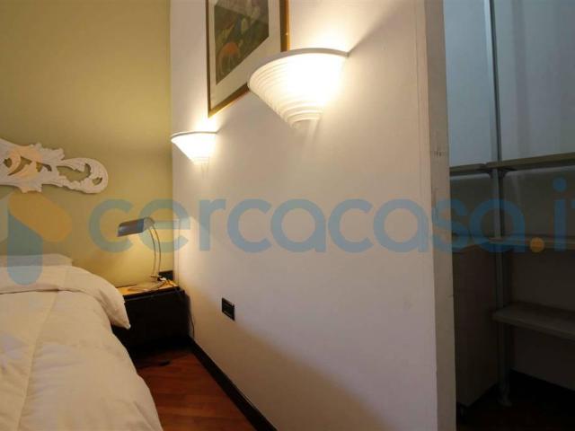 Appartamento Bilocale in affitto in Via Volta, Milano