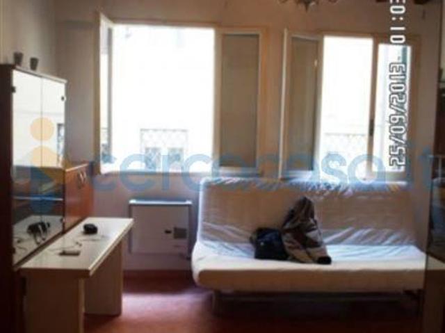 Appartamento Bilocale in affitto in Borgo Ognissanti, Firenze