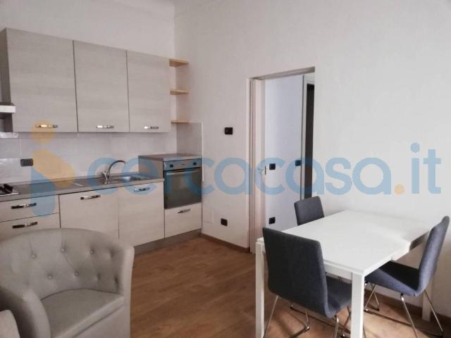Appartamento Bilocale in ottime condizioni, in affitto in Via Bramante 39, Milano