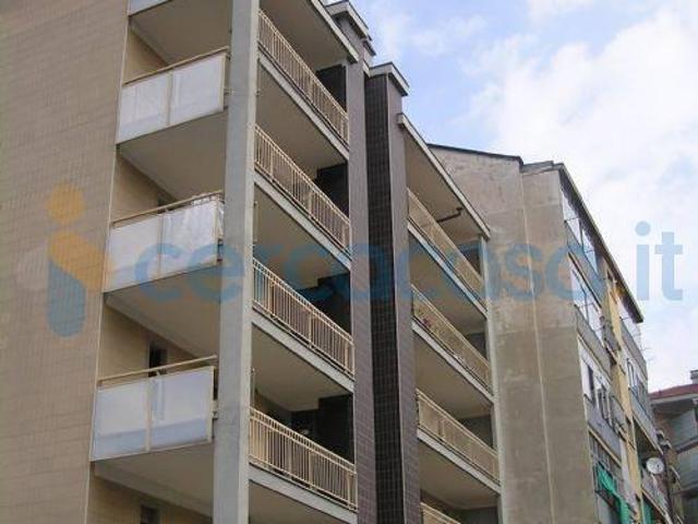 Appartamento Bilocale in ottime condizioni, in affitto in Via Gradisca 9, Torino