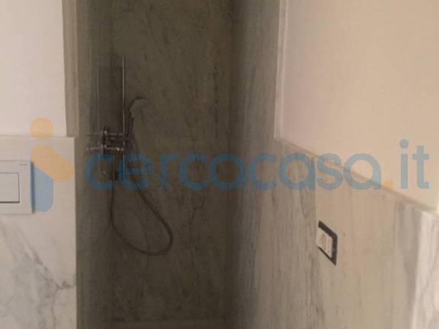 Appartamento Bilocale in ottime condizioni, in affitto in Via Del Banco Di Santo Spirito, Roma