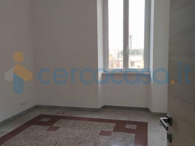Appartamento Bilocale in ottime condizioni, in affitto in Via Ostiense 36f, Roma