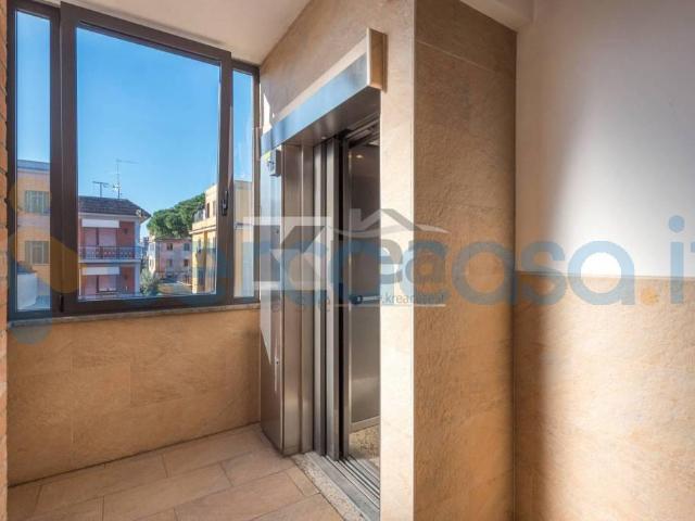 Appartamento Bilocale in ottime condizioni, in affitto in Via Lucrezia Romana 20/b, Ciampino
