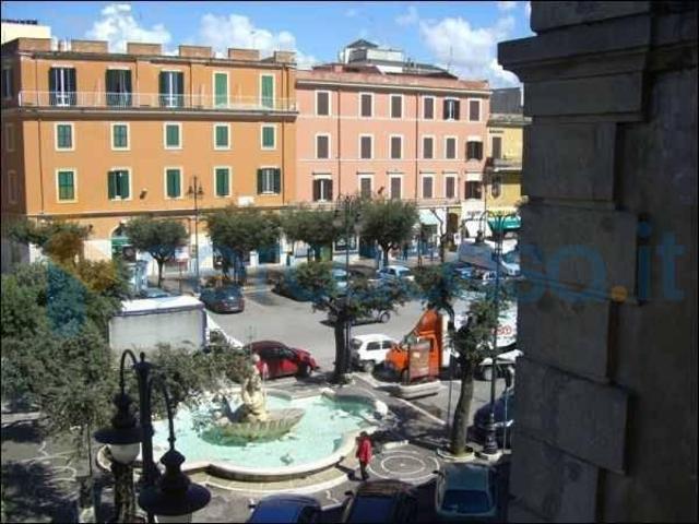 Appartamento Bilocale in ottime condizioni, in affitto in Piazza San Giovanni 3, Nettuno