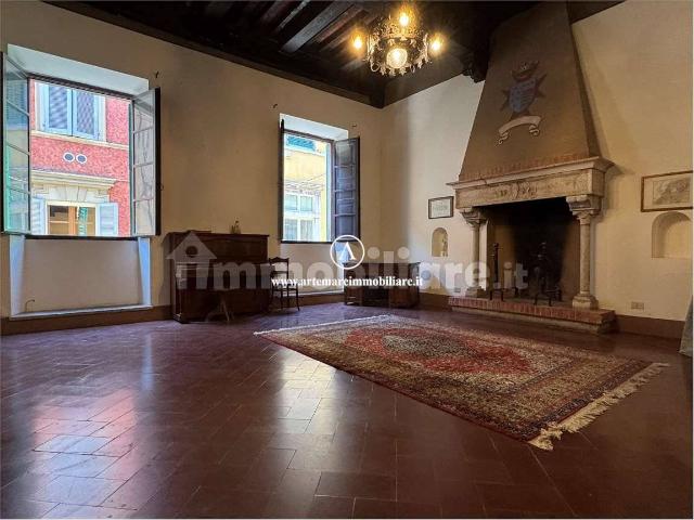 Appartamento buono stato, Pietrasanta