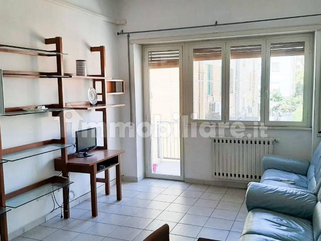 Appartamento buono stato, primo piano, Centro, Terracina