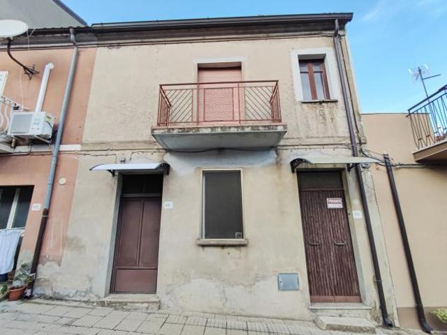 Appartamento Girifalco. Rif.: VF001VRG