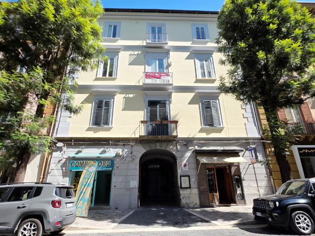 Appartamento da ristrutturare a Caserta