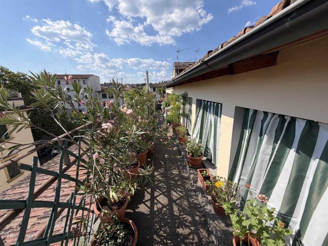 Appartamento da ristrutturare a Firenze