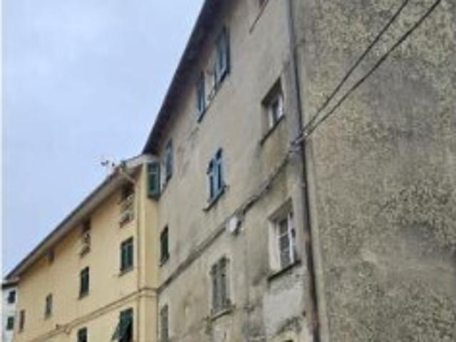 Appartamento da ristrutturare in via benedetto macciò 17, Masone