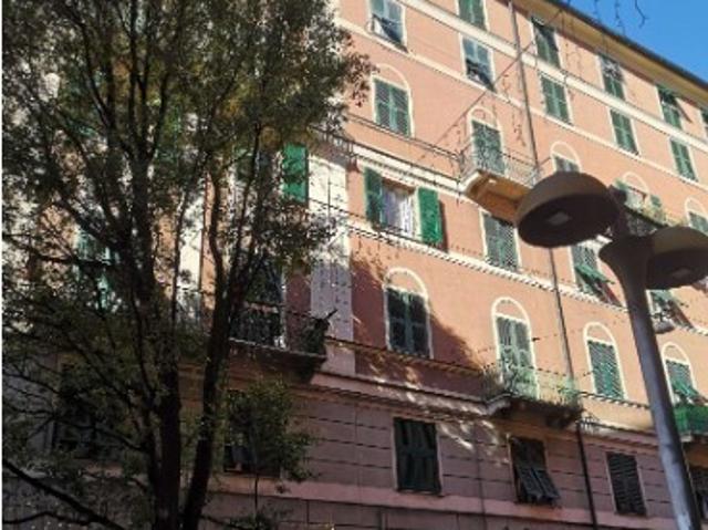 Appartamento da ristrutturare in via germano jori 42/9, Genova