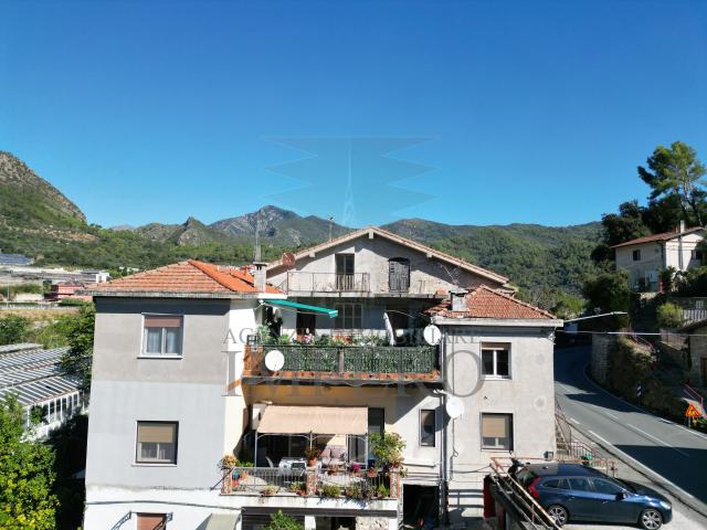 Appartamento da ristrutturare in via edmondo de amicis 47, Ventimiglia