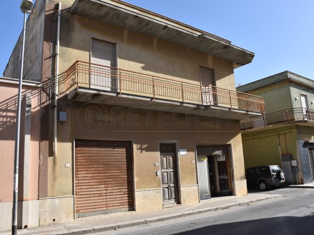 Appartamento da ristrutturare in via stazione 70, Marsala