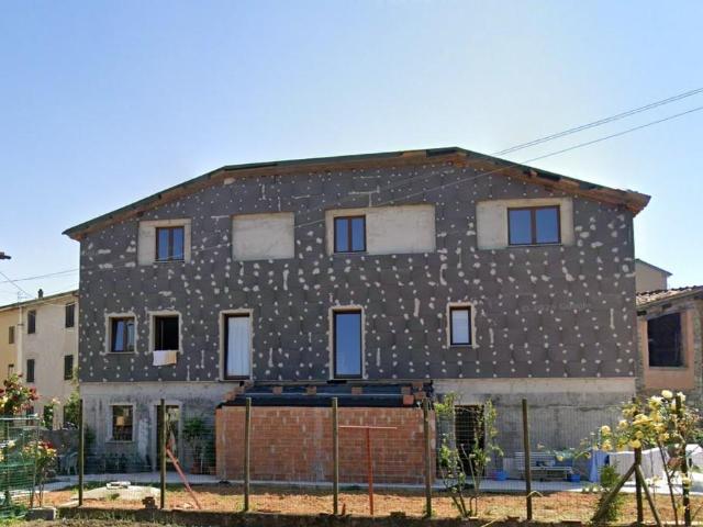 Appartamento da ristrutturare, Lucca montuolo