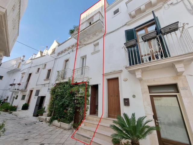 Appartamento da ristrutturare nel centro storico 80m² Locorotondo
