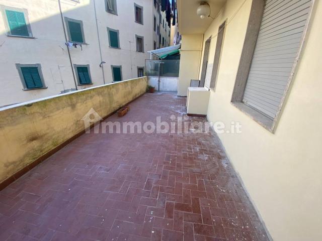 Appartamento da ristrutturare, primo piano, Via Grande Piazza della Repubblica, Livorno