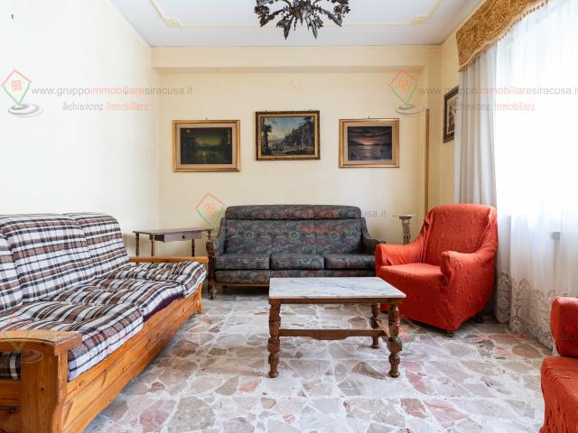 Appartamento da ristrutturare, Siracusa panagia