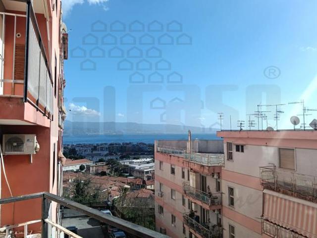 APPARTAMENTO di 3 vani e di 110 mq MESSINA rif. 2vs18048