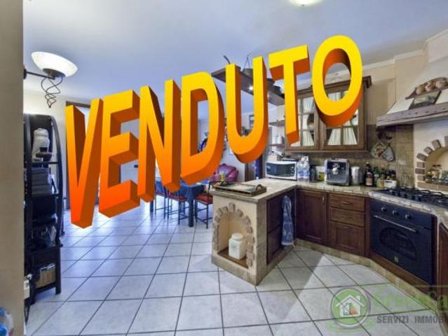 APPARTAMENTO di 3 vani e di 140 mq CAVENAGO DI BRIANZA rif. IGC 3 LOCALI 198