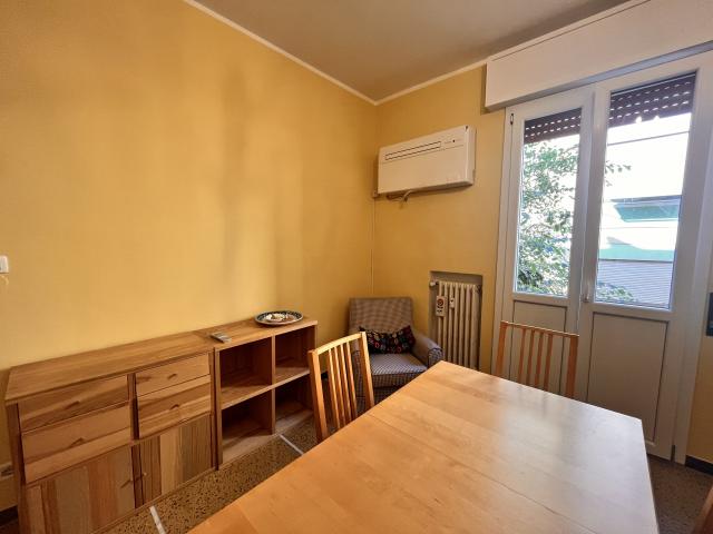 APPARTAMENTO di 3 vani e di 70 mq BOLOGNA rif. 42SPV