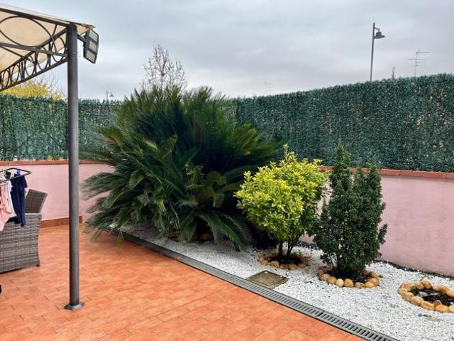 APPARTAMENTO di 3 vani e di 75 mq CAMPI BISENZIO rif. L1378