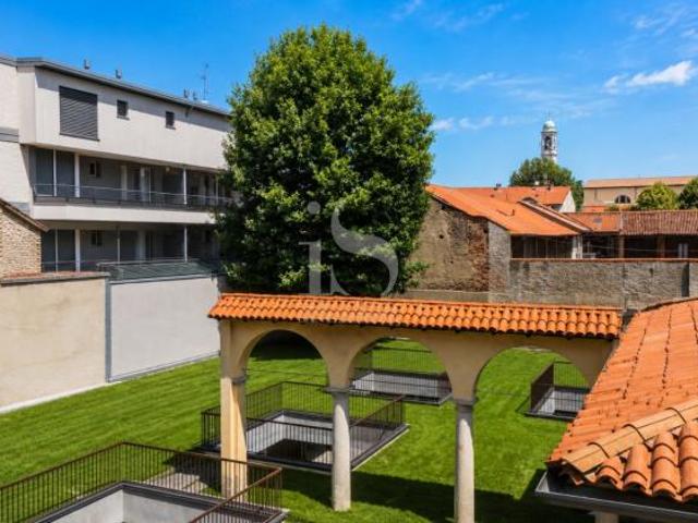 APPARTAMENTO di 3 vani e di 94 mq CONCOREZZO rif. HOME 3711