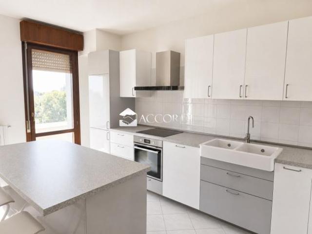 APPARTAMENTO di 3 vani e di 95 mq ALBIGNASEGO rif. DS18