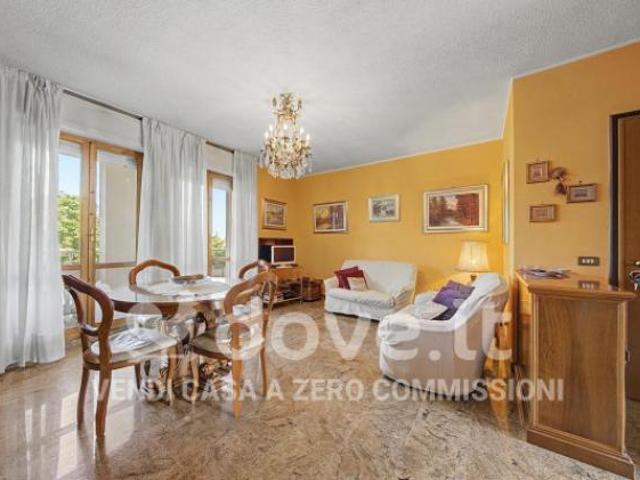 Appartamento di 100 m con 3 locali in vendita a Segrate [rif. DV 13711]
