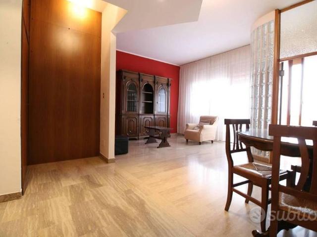Appartamento di 100 m² con 4 locali a Bologna