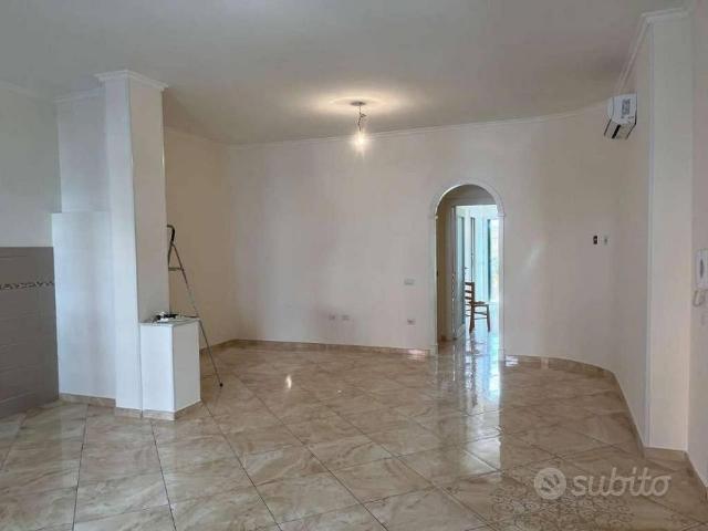 Appartamento di 100 m² con 4 locali a Marcianise