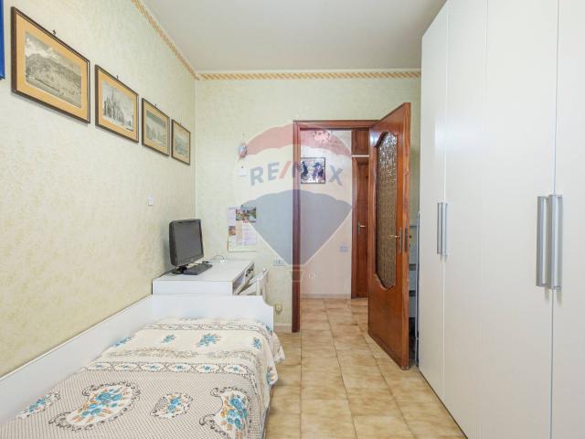 Appartamento di 100 mq a Aci Castello