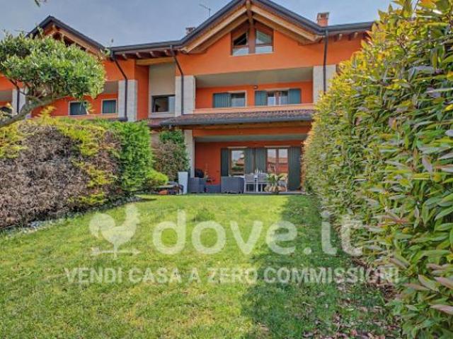 Appartamento di 102 m con 3 locali e box auto in vendita a Pastrengo [rif. DV 13105 1]