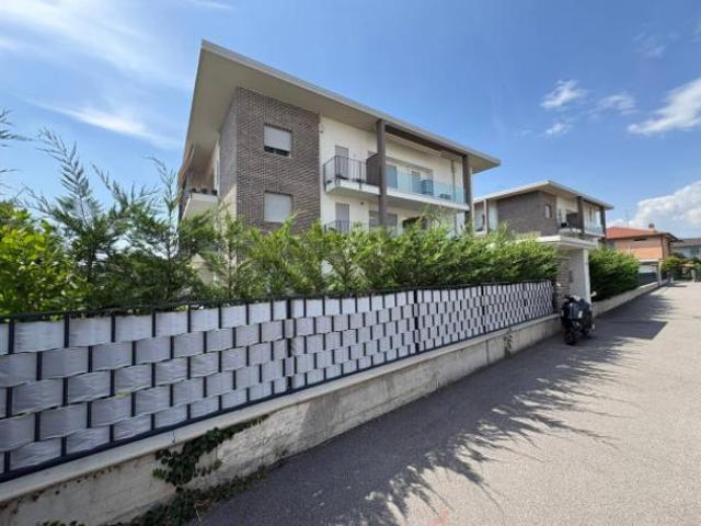 Appartamento di 102 m con 3 locali in vendita a Ponte San Pietro