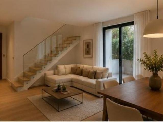 Appartamento di 110 m con 3 locali in vendita a Milano