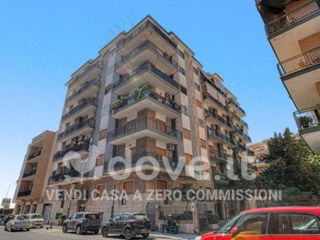Appartamento di 111 m con 4 locali in vendita a Taranto